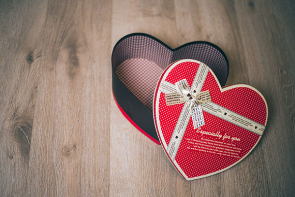 Download Vintage Heart Box on a Wooden Surface - Art Collection
